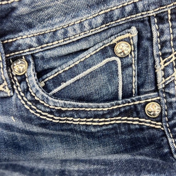 Rock Revival Women's Heather Capri Denim Pants Size 26 (2) Embellished Pockets - Picture 12 of 16